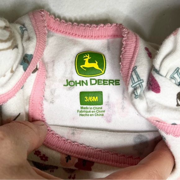 John Deere horses and farm animals baby bodysuit - Picture 4 of 4